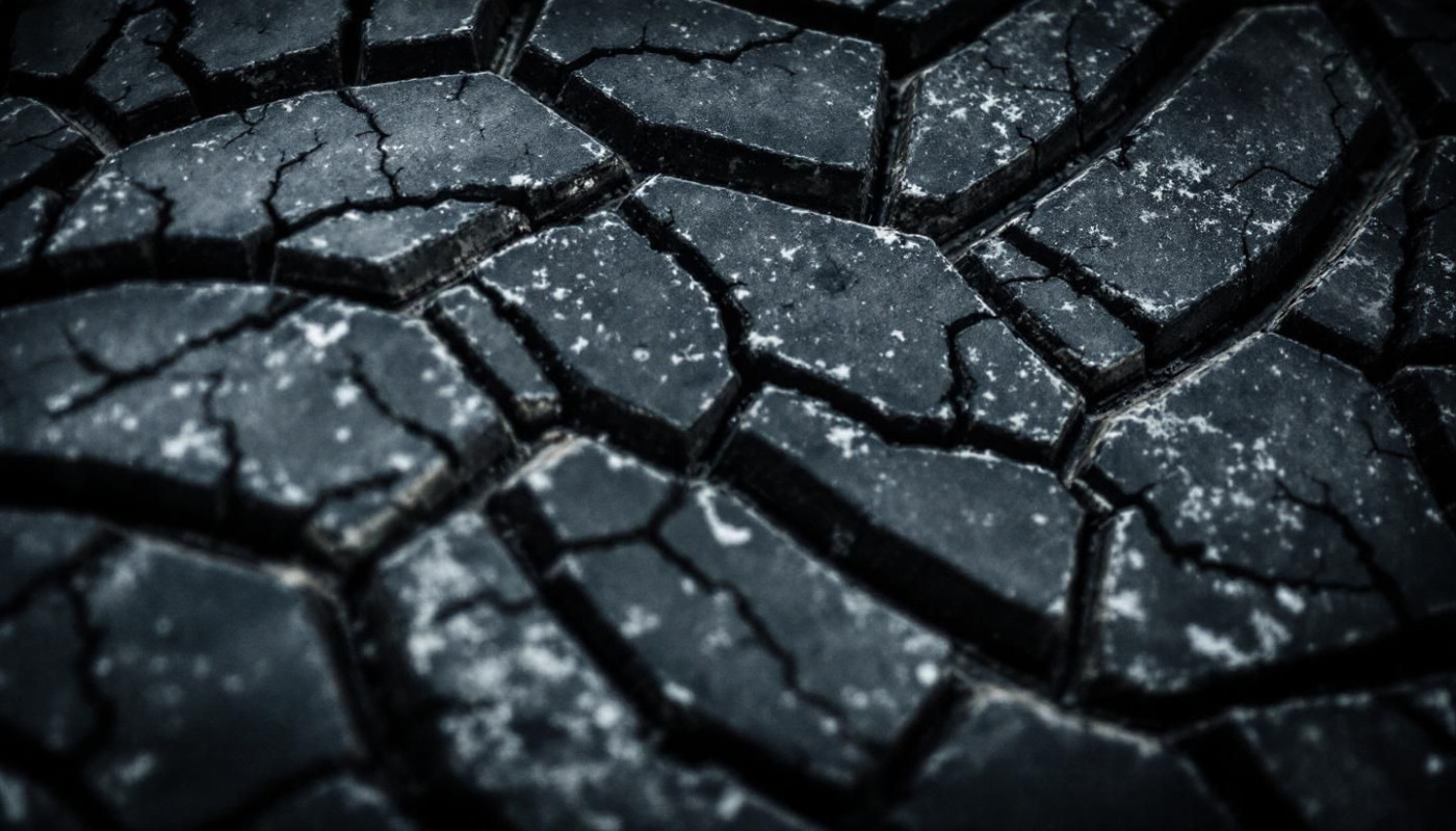 Comment identifier les signes d'usure prématurée sur vos pneus ?